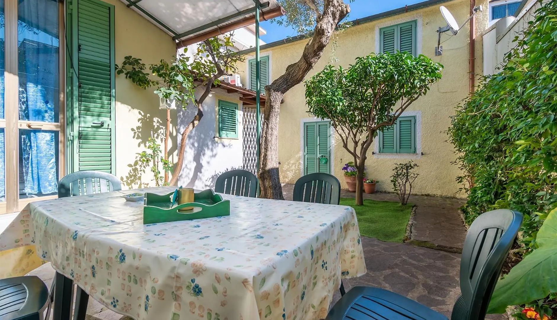 La Casina Dal Cuore Verde Viareggio